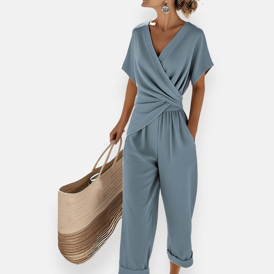 Hayden Lyra | Draped Bow Outfit