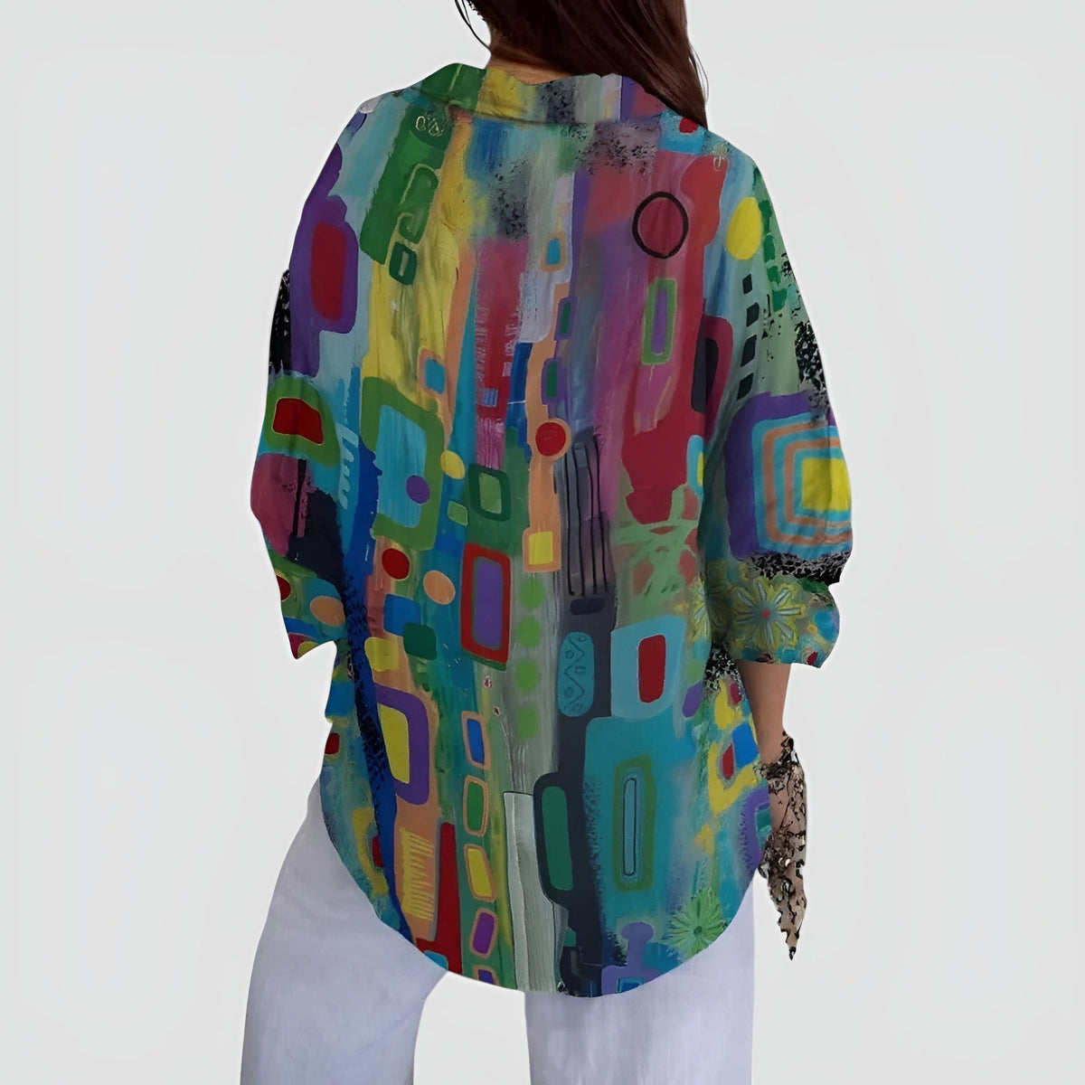 Ava™ blouse with geometric pattern